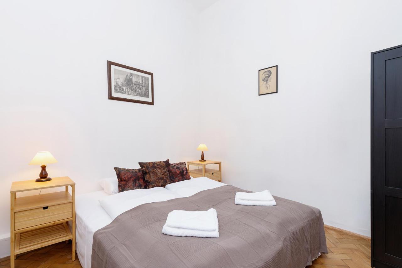 Apartment Pijarska Krakow By Noclegi Renters 外观 照片